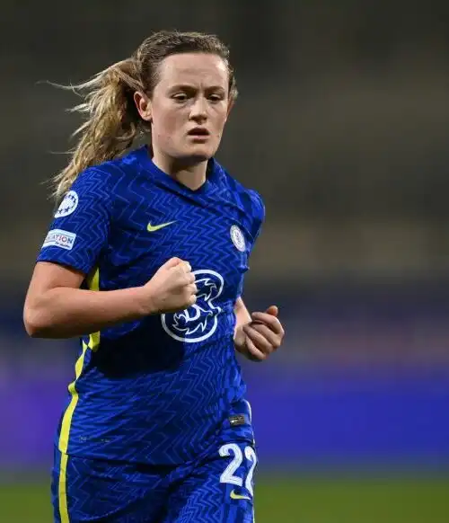 La bellezza infinita della calciatrice Erin Cuthbert. Le foto