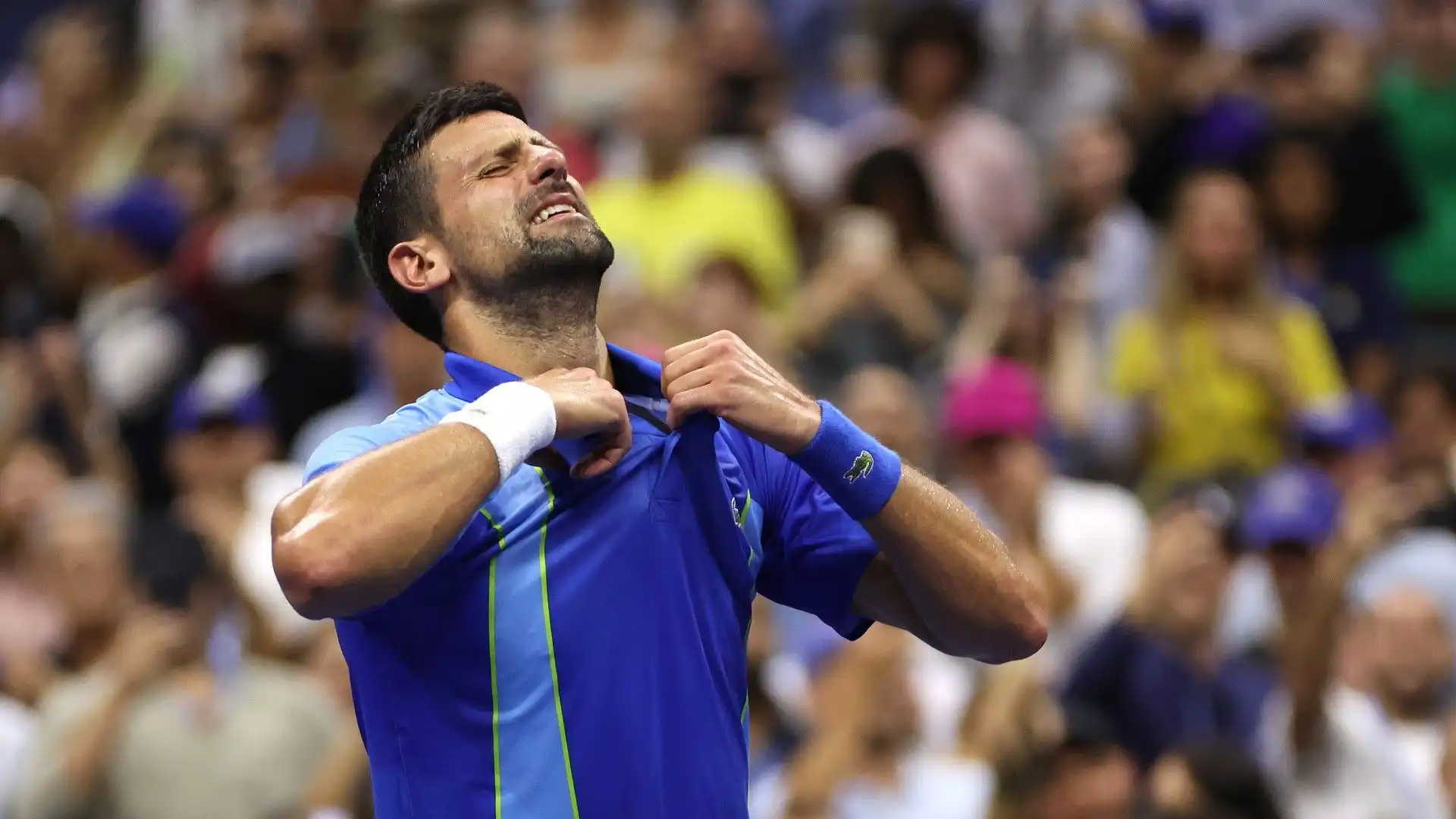 La dedica di Djokovic fa commuovere tutto il mondo: le immagini
