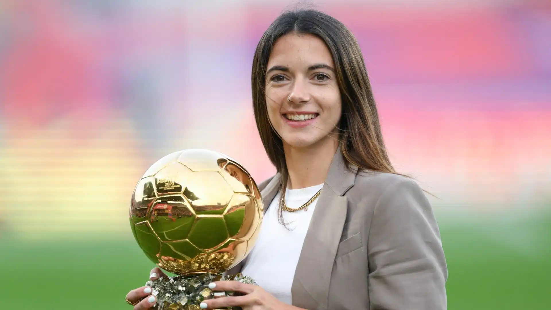 La stella più luminosa del calcio femminile: le foto di Aitana Bonmatí
