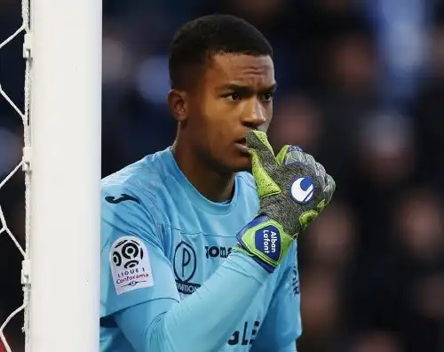 Fiorentina, Alban Lafont salterà il ritiro
