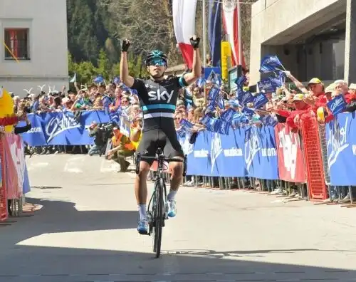 Landa fa il vuoto, cede Nibali