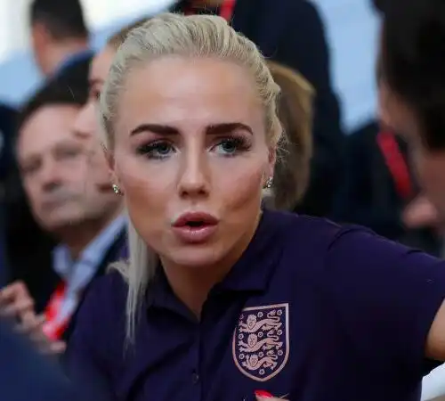 L’assurda bellezza della calciatrice Alex Greenwood. Le foto