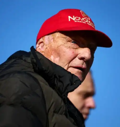 Niki Lauda di nuovo ricoverato