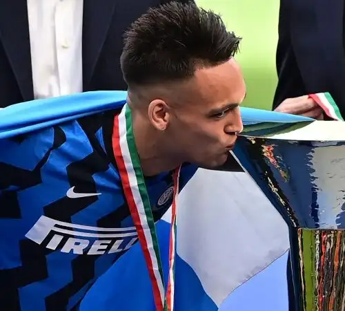 Mercato Inter, l’agente di Lautaro non fa promesse