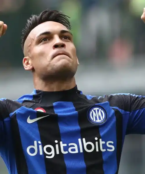 Lautaro Martinez acciaccato ma ancora in festa