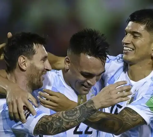 Super Argentina, ci pensano Lautaro Martinez e Correa