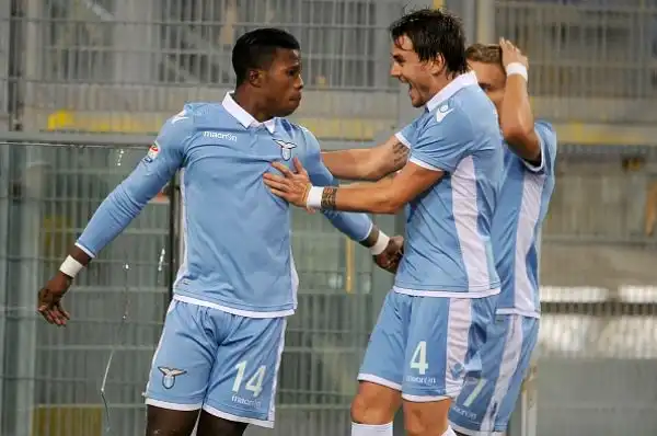 Poker della Lazio al Cagliari, Keita, Immobile (doppietta) e Felipe Anderson travolgono i sardi, 9 gol subiti in 2 gare.
