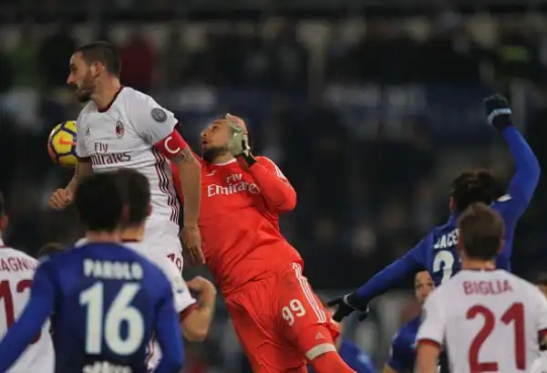 All'Olimpico succede di tutto, l'equilibrio lo spezza Romagnoli dal dischetto dopo lo 0-0 del 120'.
