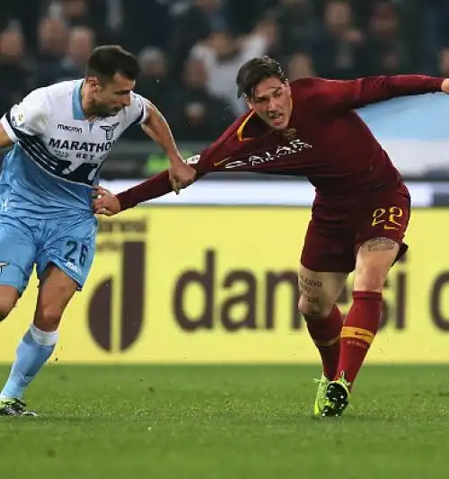 Lazio-Roma: Pagelloide giallorosso