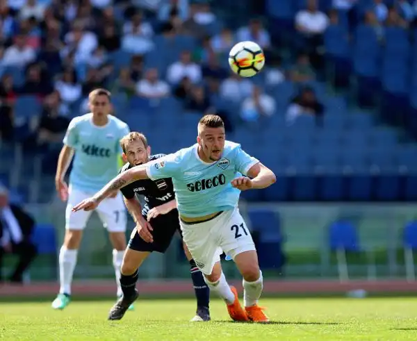 In classifica i capitolini restano terzi con la Roma a quota 67 punti, a +1 sull'Inter.