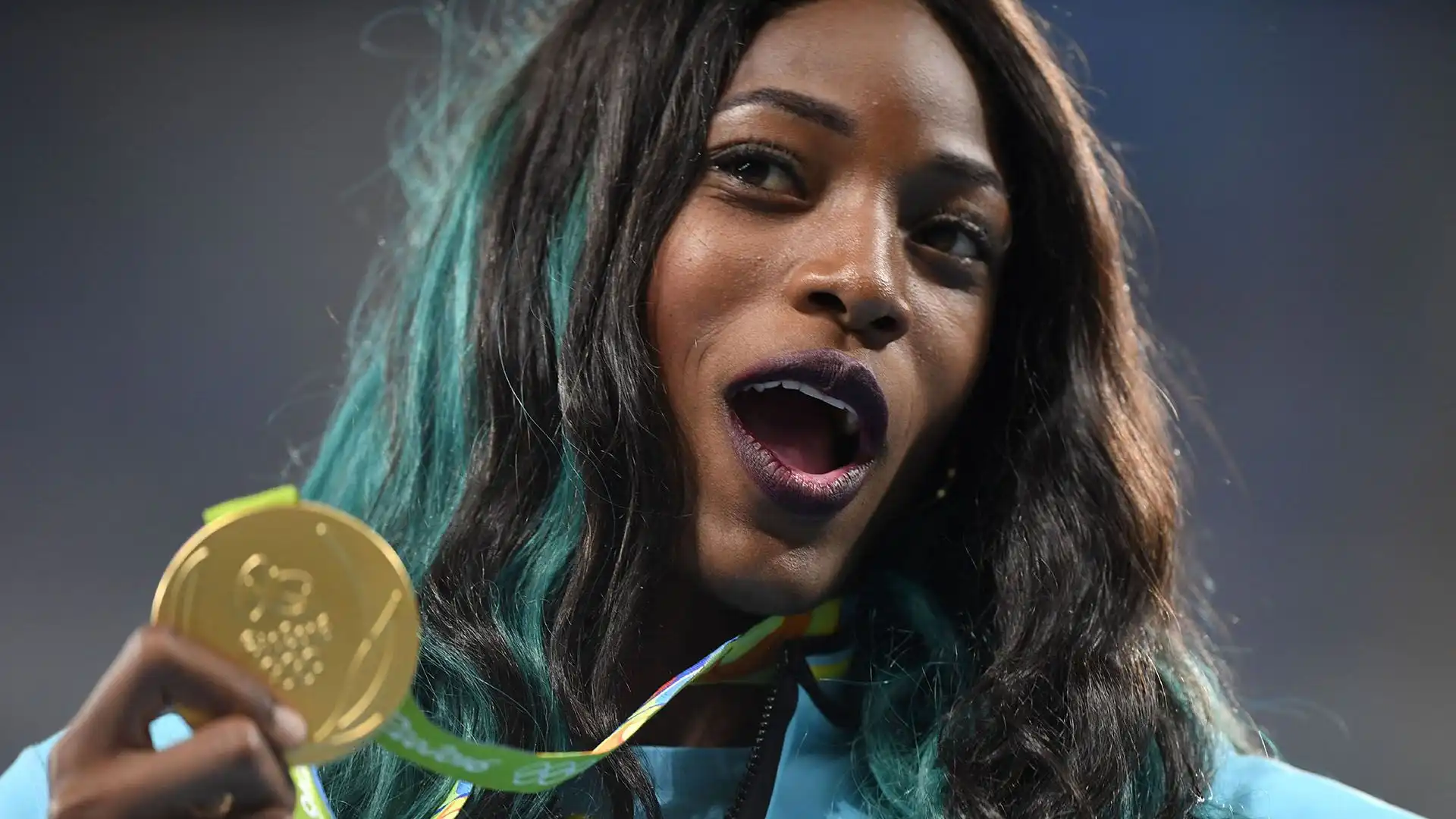 E' campionessa olimpica dei 400 metri a Rio de Janeiro 2016 e Tokyo 2020