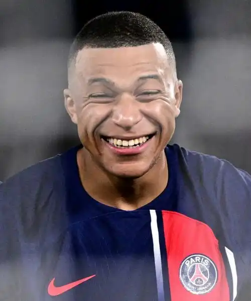 Le esilaranti espressioni di Kylian Mbappé in immagini