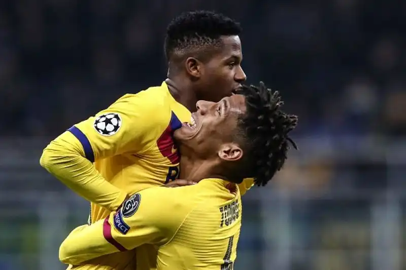 Blaugrana in vantaggio con Perez, pareggio di Lukaku e gol del definitivo 1-2 del baby fenomeno Ansu Fati.