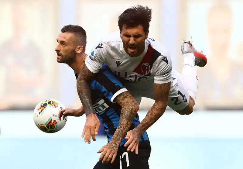 Il Bologna ha superato per 2-1 in rimonta l'Inter in una partita valida per la trentesima giornata disputata a San Siro.