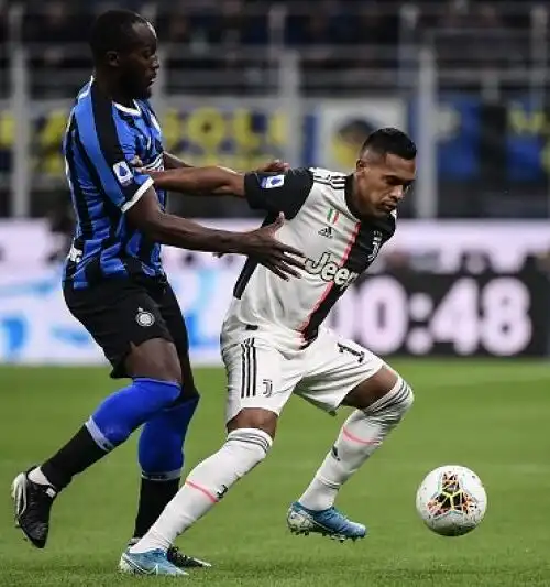Cinque rinvii in A, Juventus-Inter compresa