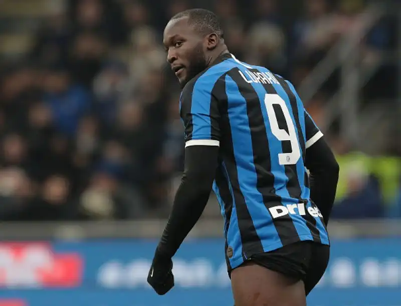 L'Inter frena: dopo cinque vittorie consecutive la squadra di Antonio Conte non va oltre lo 0-0 nell'anticipo della quindicesima giornata contro la Roma,