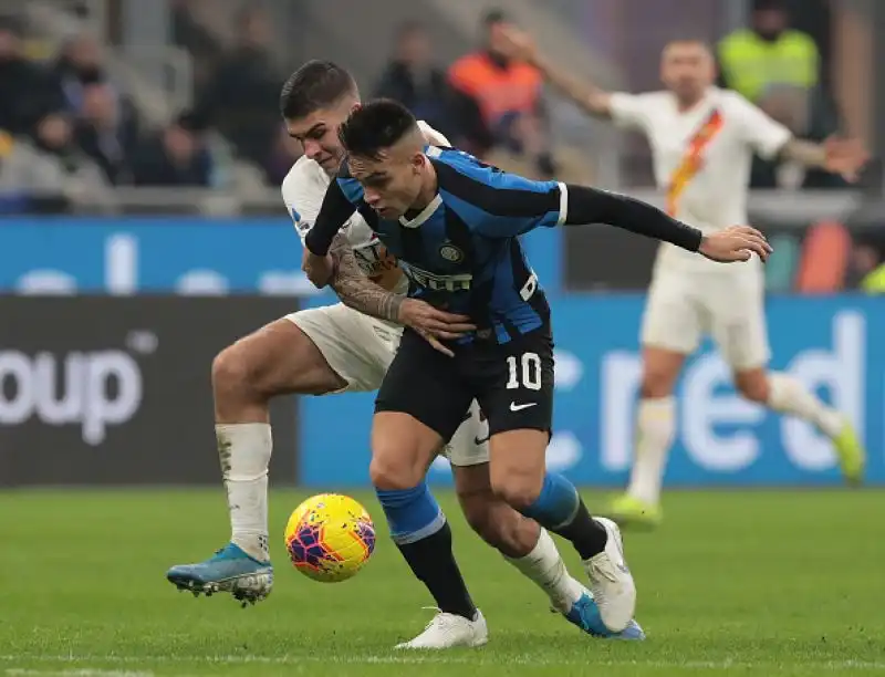 L'Inter frena: dopo cinque vittorie consecutive la squadra di Antonio Conte non va oltre lo 0-0 nell'anticipo della quindicesima giornata contro la Roma,