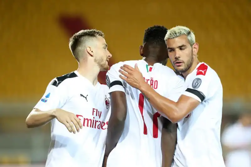 Per i lombardi in gol Castillejo, Bonaventura, Rebic e Leao, di Mancosu il gol dei padroni di casa.