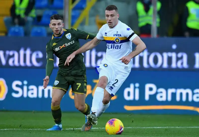 Pareggio tra Parma e Brescia e vittoria in trasferta per il Bologna a Lecce nelle partite del pomeriggio della diciassettesima giornata di serie A. 