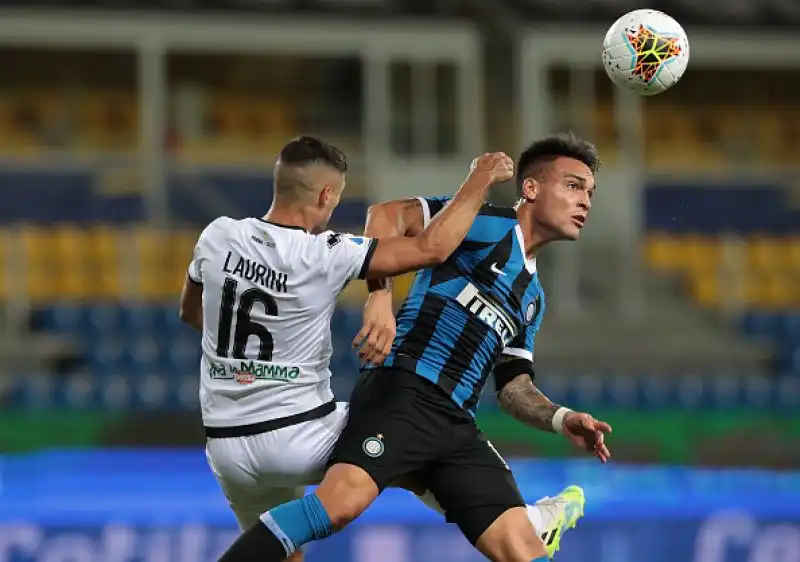 I nerazzurri ribaltano il risultato negli ultimi minuti.