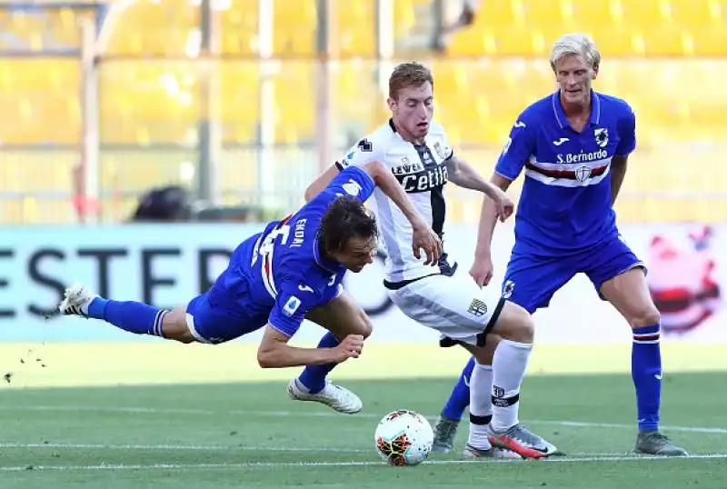 La Sampdoria ha superato per 3-2 il Parma al Tardini in una delle partite della 34esima giornata di campionato.