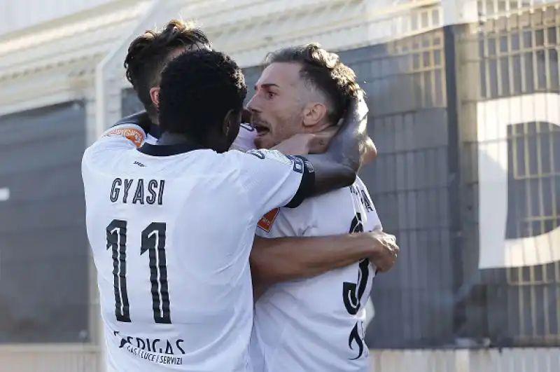 Decisiva la rete di Ragusa nel secondo tempo, l'Empoli resta a 40 punti fuori dalla zona play off.