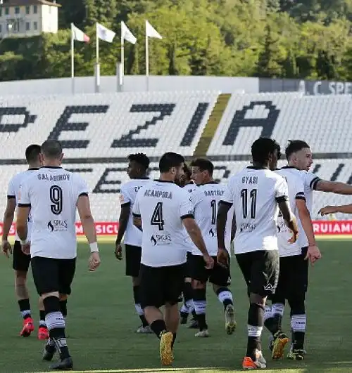 Lo Spezia resta in lotta per la A