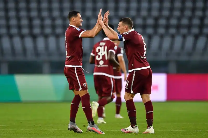 Per la squadra di Longo in gol Bremer nel primo tempo e nella ripresa Lukic e il gallo Belotti a segno per la settima gara di fila.