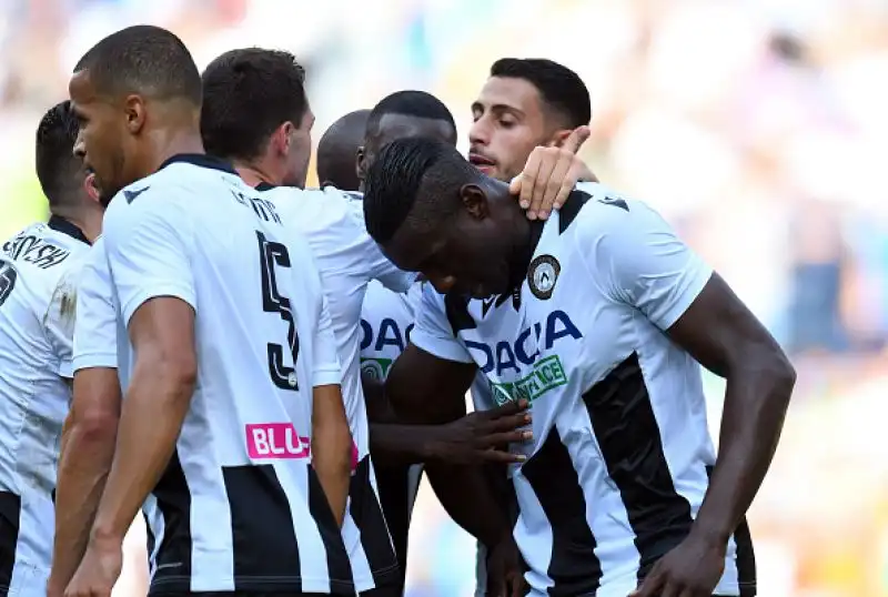 Per i friulani in gol Stefano Okaka nella prima frazione di gioco.