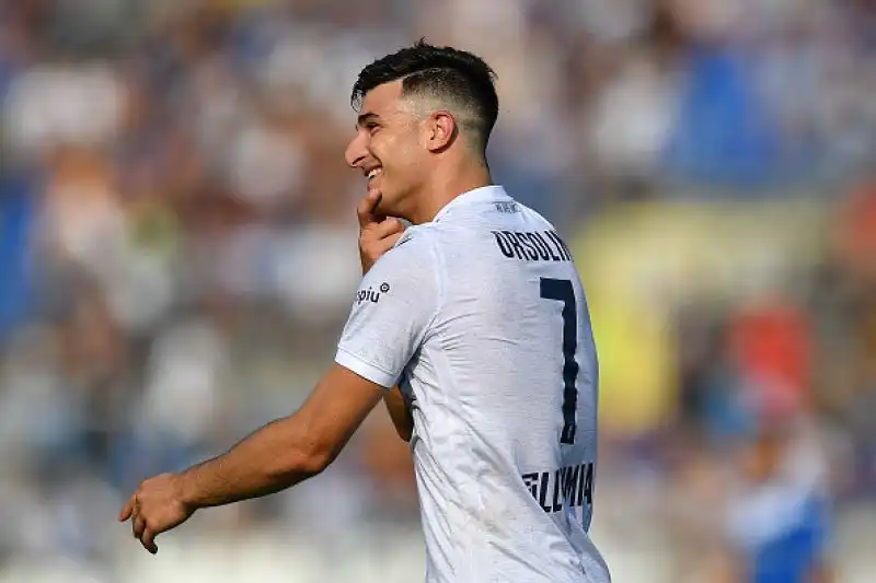 Doppietta di Donnarumma e rete di Cistana per le rondinelle. Bani, Palacio, Poli e Orsolini in gol per gli ospiti.