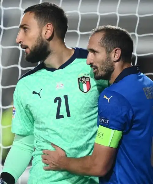 Le parole di Chiellini su Donnarumma scatenano il caos sul web: foto