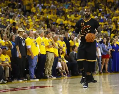 Effetto titolo Nba, James ‘Mister 100 milioni’