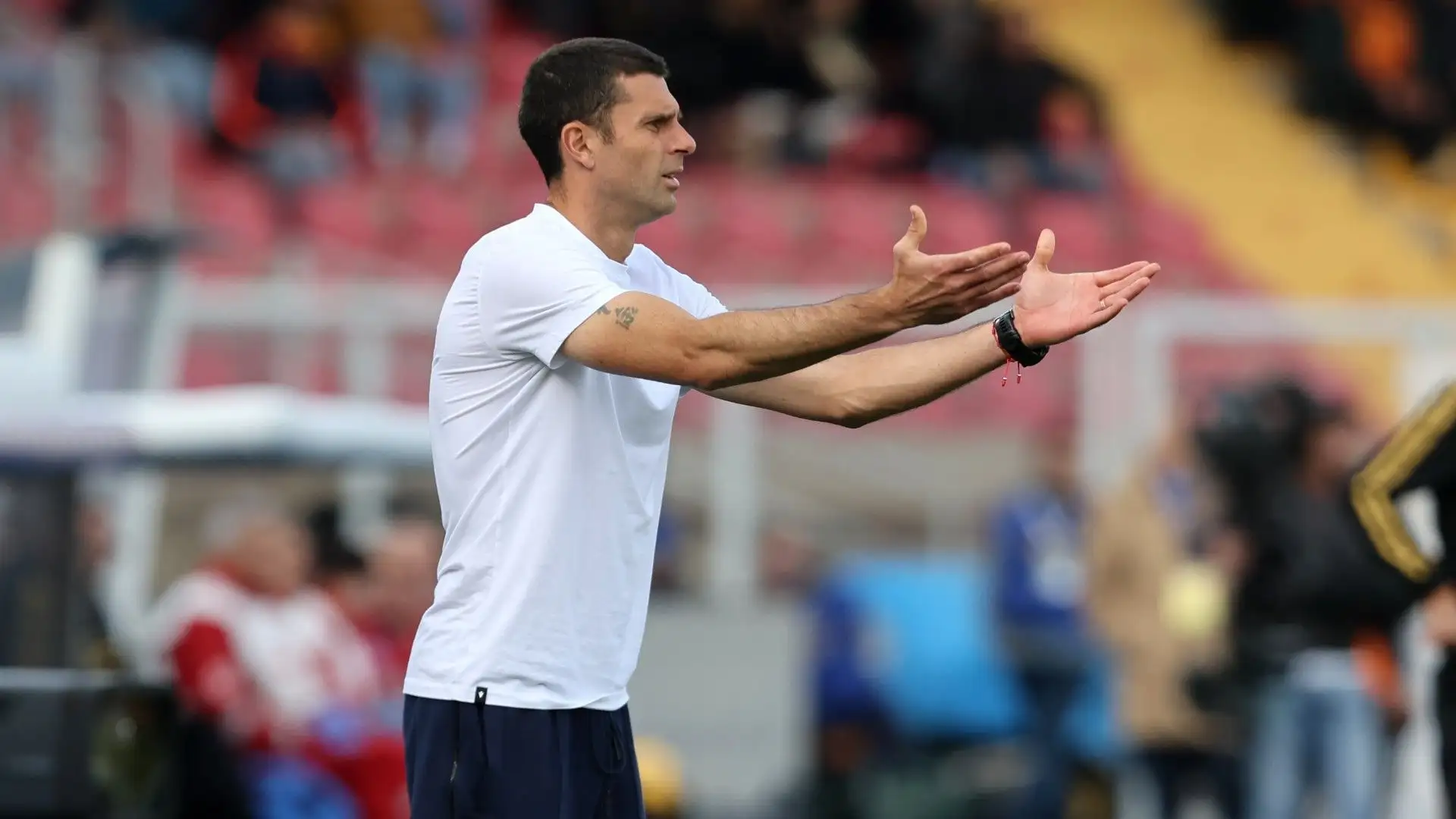 L'arbitro ha concesso 10 minuti di recupero nel secondo tempo...