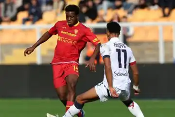 Bologna raggiunto su rigore a Lecce dopo 100 minuti