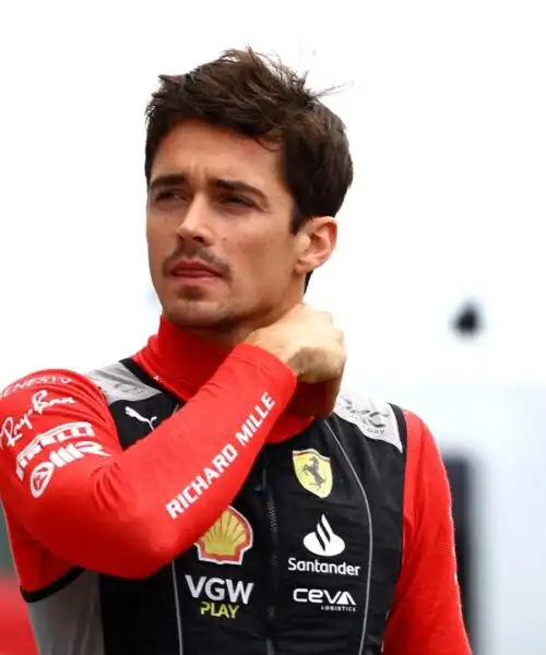Ferrari, Leclerc ignora le critiche: ”Ne vale la pena”. Foto