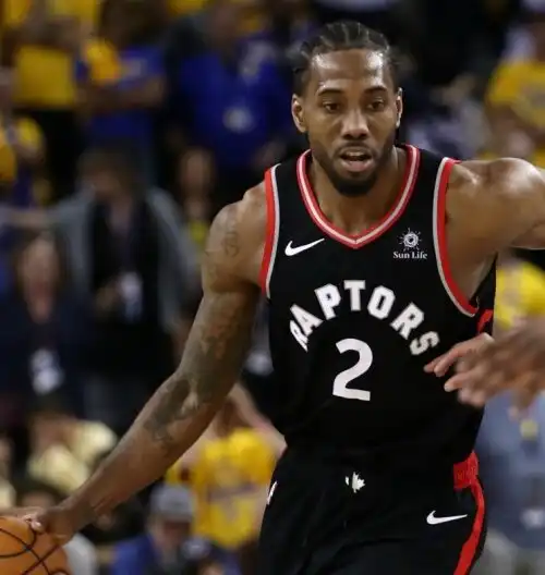 Kawhi Leonard inarrestabile, Toronto a un passo dalla storia