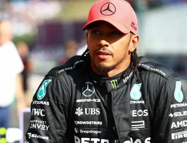 F1, Lewis Hamilton avverte la Red Bull
