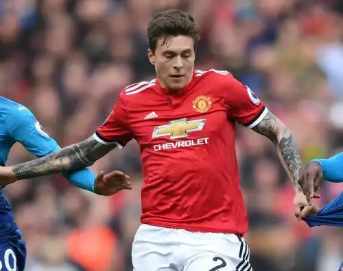 Mourinho scarica Lindelof: Juve alla finestra