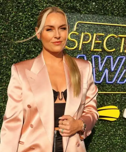 Lindsey Vonn manda tutti in tilt con il suo fascino e la sua bellezza: le foto