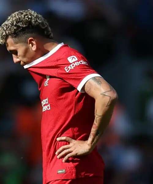 Liverpool, Roberto Firmino dice addio piangendo. Foto