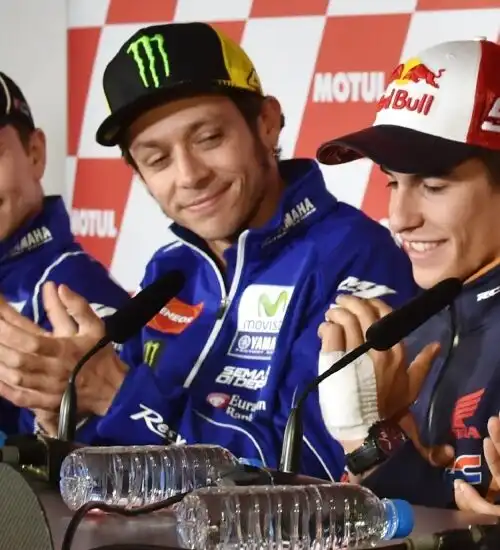 MotoGP, Valentino Rossi e Marc Marquez sullo stesso piano per Jorge Lorenzo