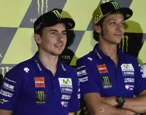 Rossi-Lorenzo, il faccia a faccia su Sky