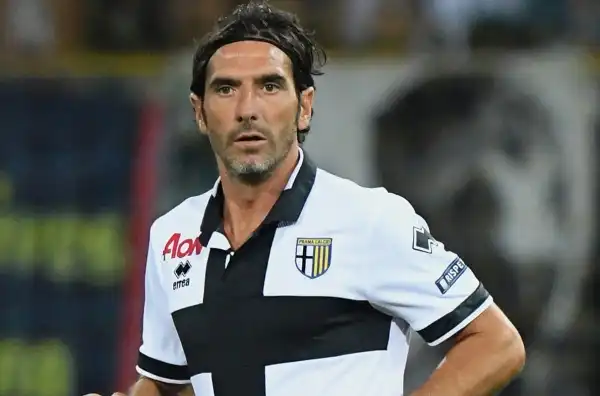 Parma, Lucarelli saluta Corapi