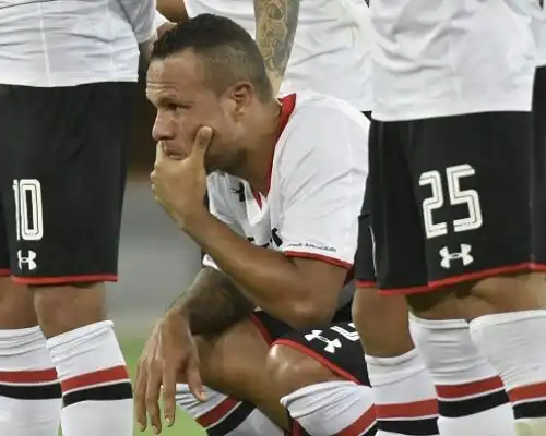 Luis Fabiano mette nei guai Cannavaro