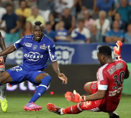 Francia: tragica morte di Christopher Maboulou