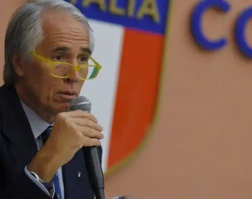 Malagò in Alitalia, Petrucci torna al CONI?