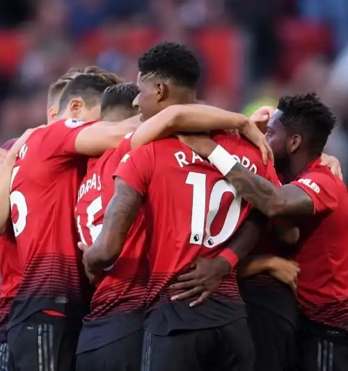 Mourinho e Pogba partono bene