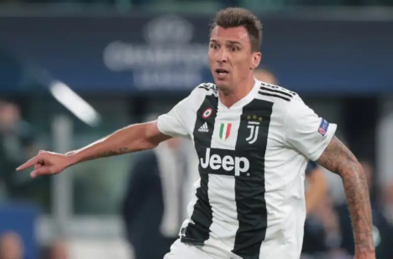 Tegola Juventus, si ferma Mandzukic