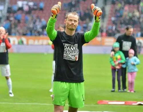 E venne il giorno: Manninger si ritira