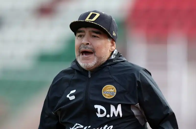 Maradona assicura: “Non sto morendo”